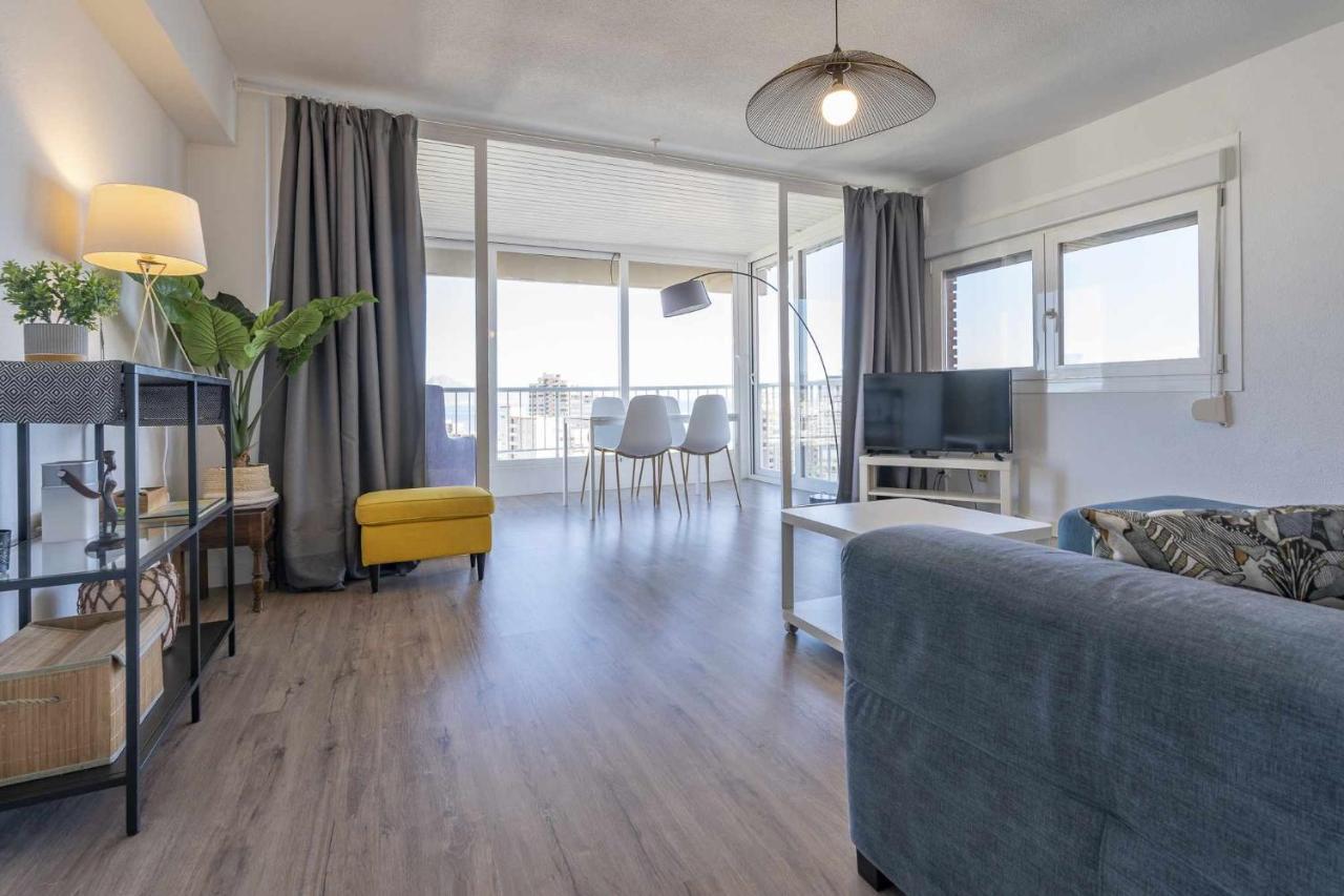 Apartamento Erita Apartment อาลิกันเต ภายนอก รูปภาพ