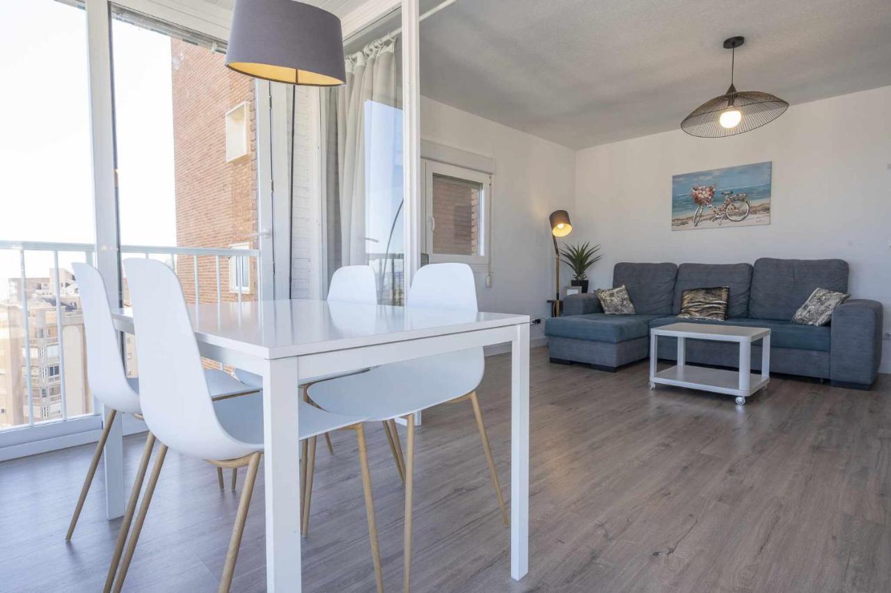 Apartamento Erita Apartment อาลิกันเต ภายนอก รูปภาพ