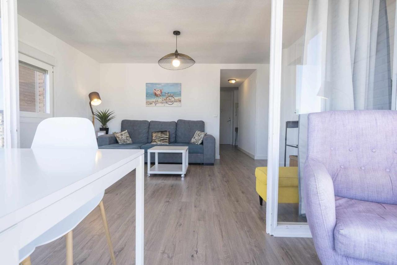 Apartamento Erita Apartment อาลิกันเต ภายนอก รูปภาพ