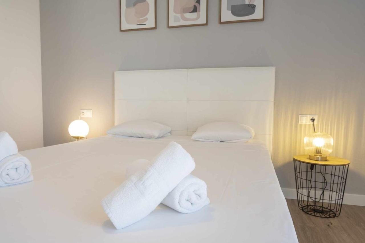 Apartamento Erita Apartment อาลิกันเต ภายนอก รูปภาพ